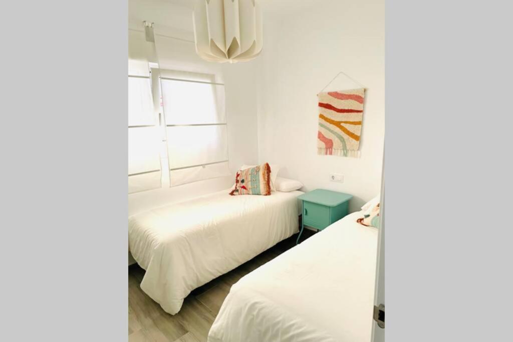 Precioso Apartamento Con Vistas Parciales, Garaje Y Piscina Tarifa Luaran gambar